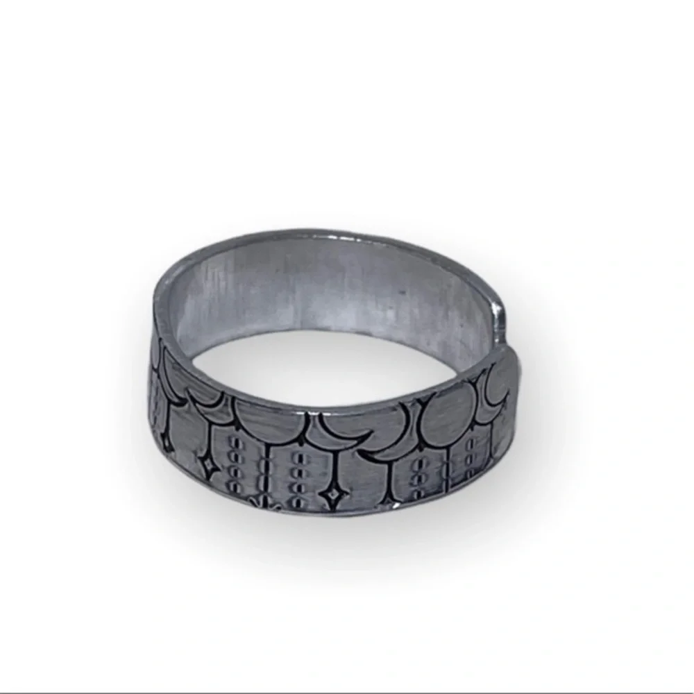Handmade 8 hand-stamped boho moon phase‎ silver hypoallergenic adjustable ring